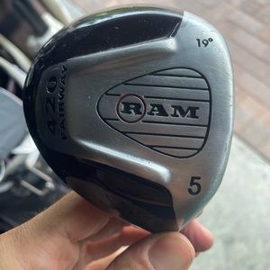 Ram fairway wood 5 / 19 deg in right handed 
Graphite shaft